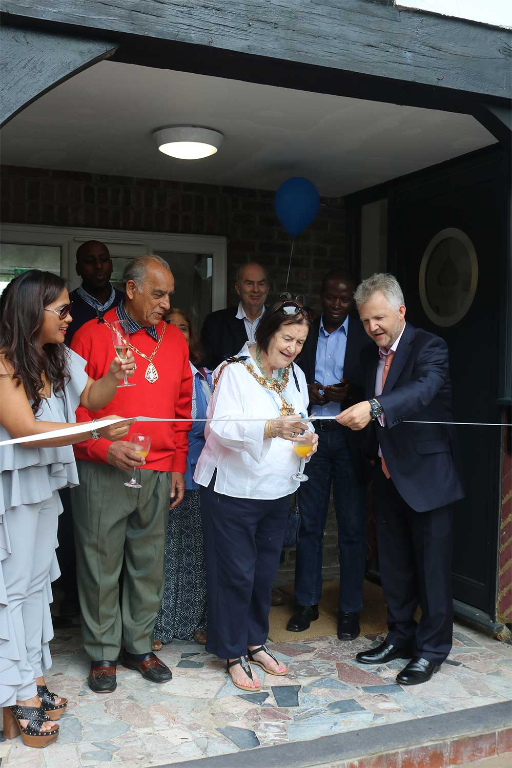 Mayor of Croydon inaugurates school Residence